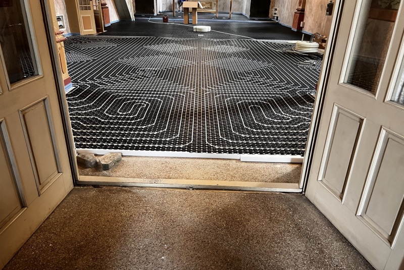  Kúrenie / Podlahové vykurovanie - foto